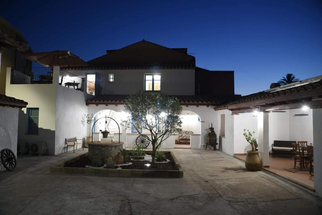 Centu Concas Bed & Breakfast Muravera Exterior photo