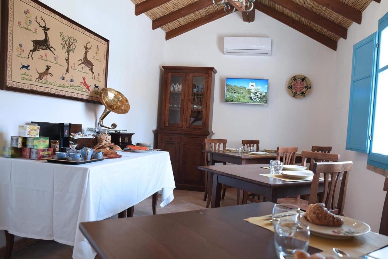 Centu Concas Bed & Breakfast Muravera Exterior photo