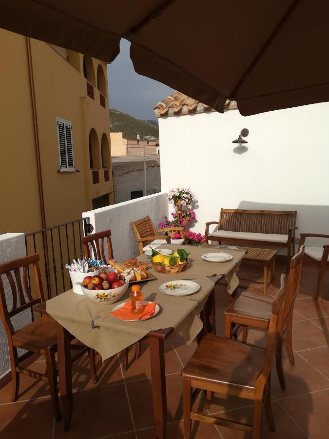 Centu Concas Bed & Breakfast Muravera Exterior photo