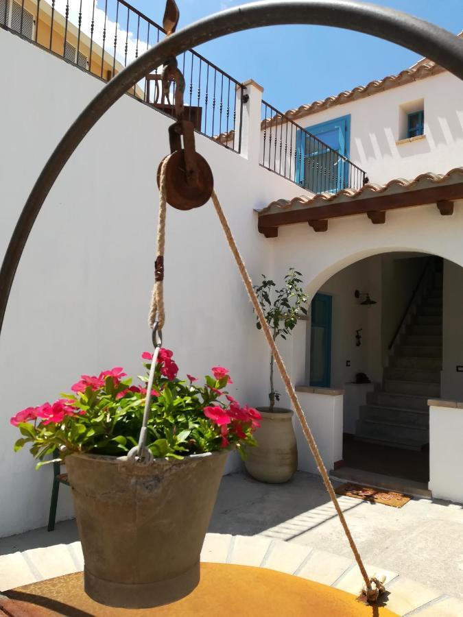 Centu Concas Bed & Breakfast Muravera Exterior photo