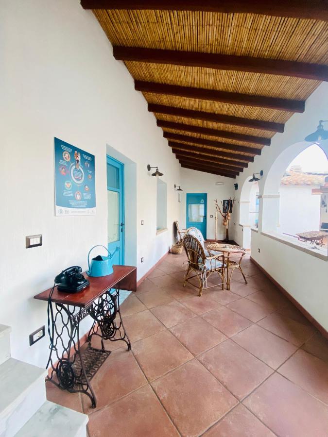 Centu Concas Bed & Breakfast Muravera Exterior photo