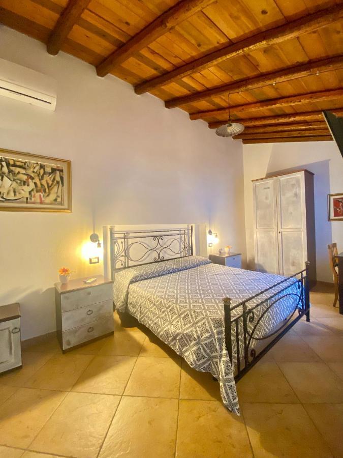 Centu Concas Bed & Breakfast Muravera Exterior photo