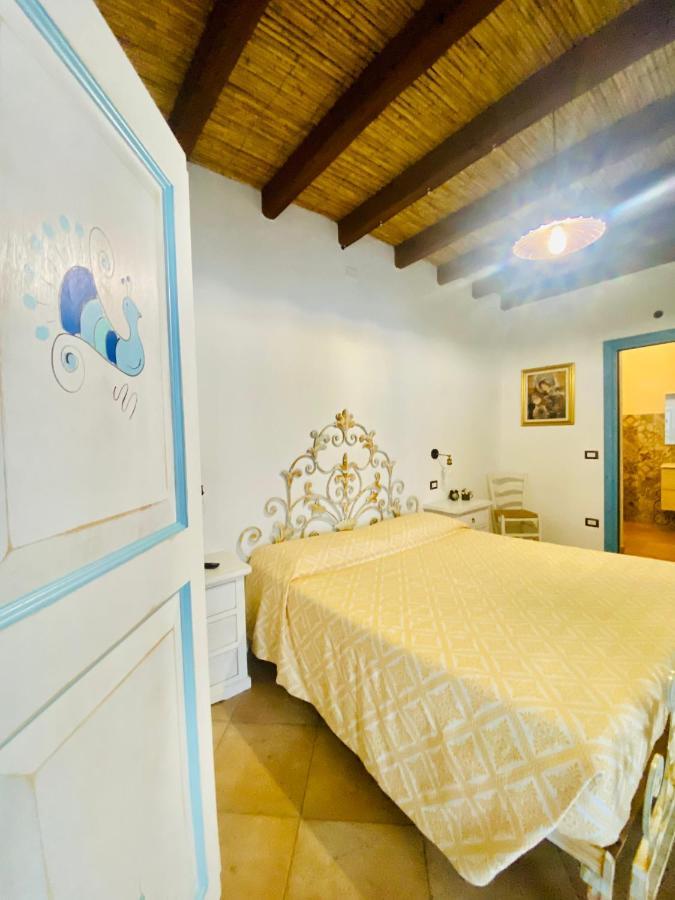 Centu Concas Bed & Breakfast Muravera Exterior photo